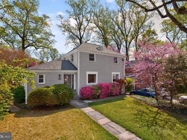 7917 Sleaford Pl, Bethesda, MD 20814