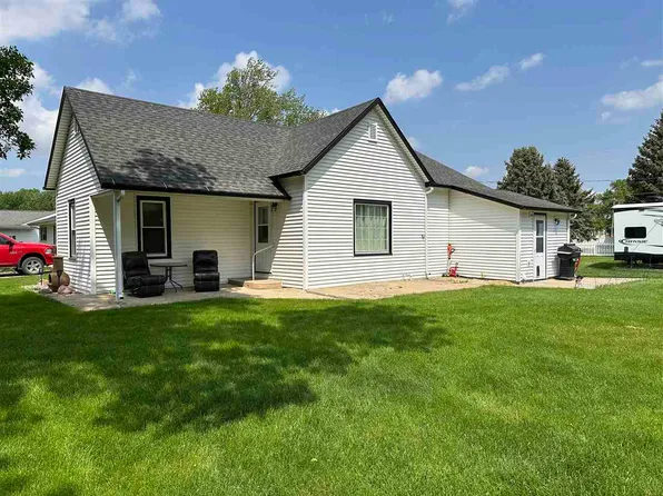 112 S Washington St, Randolph, NE 68771