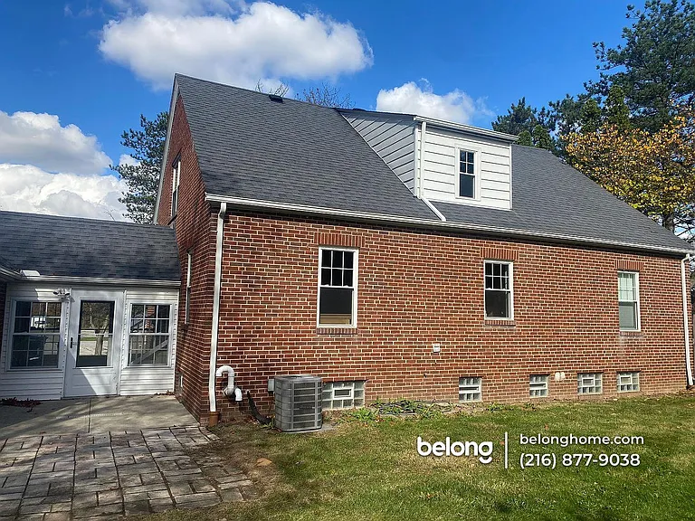 30871 Lorain Rd — Photo 9