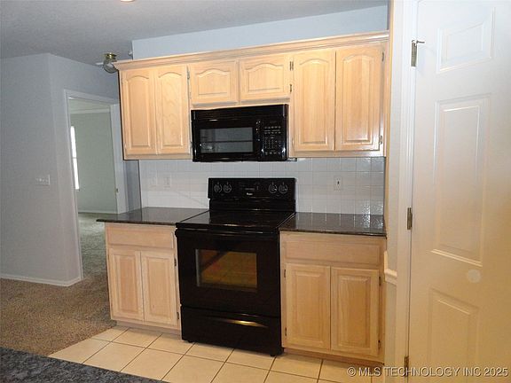 3rd image of 4817 S 197th East Ave