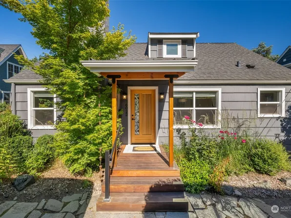 6022 38th Avenue NE, Seattle, WA 98115