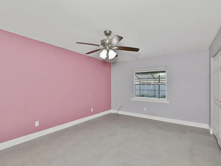 8433 Somerset Dr — Photo 15