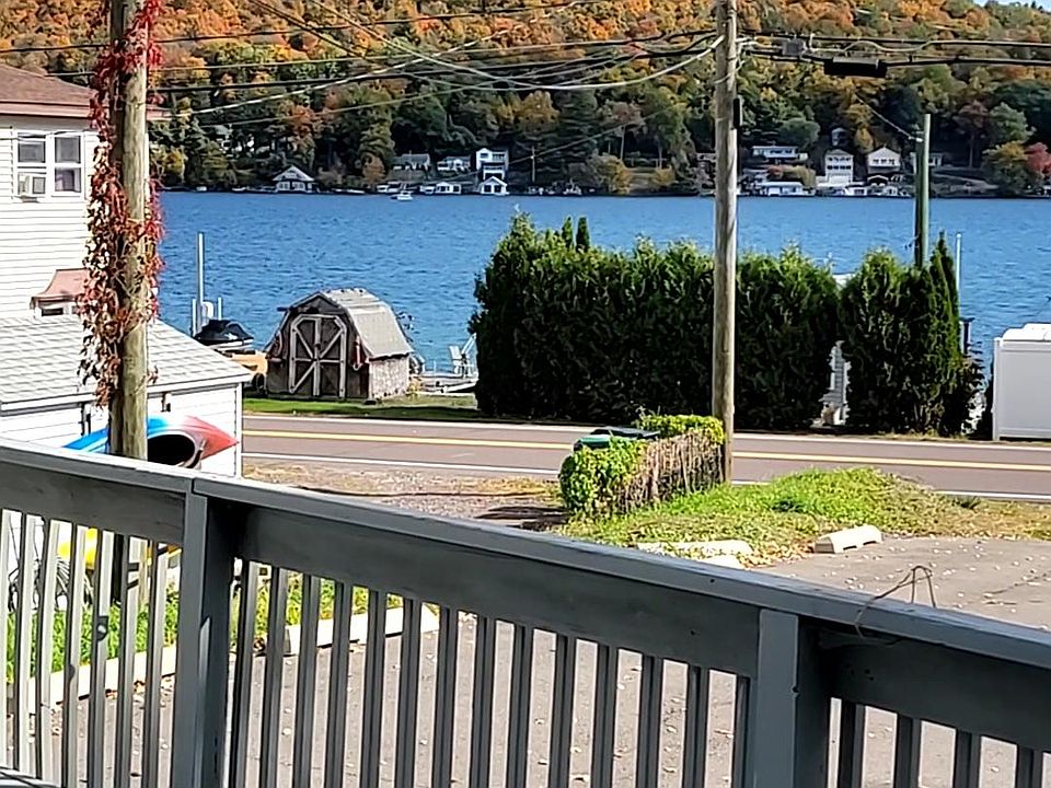 Lake view front deck