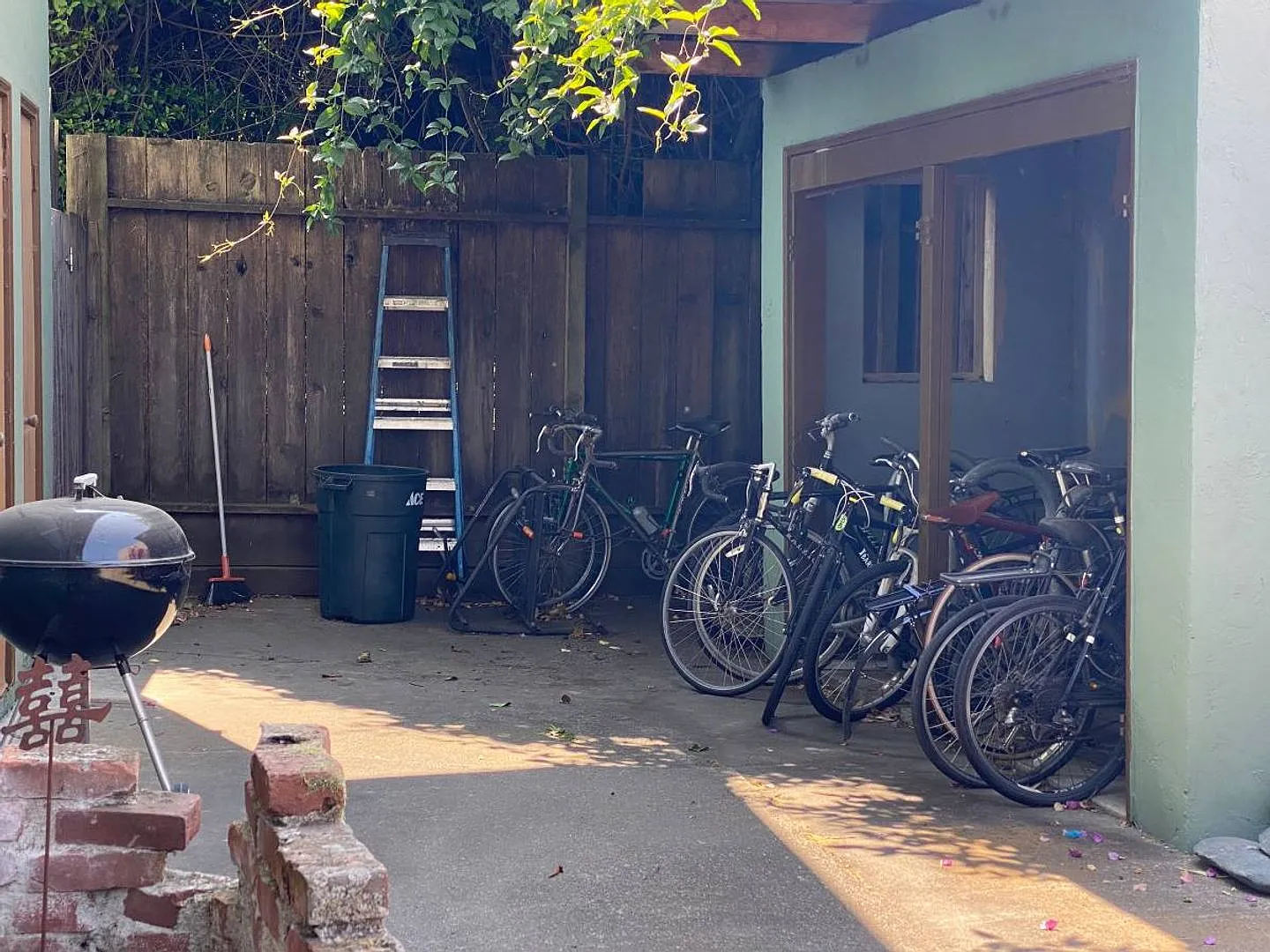 1621 Blake street Berkeley, CA 94703 — Photo 2