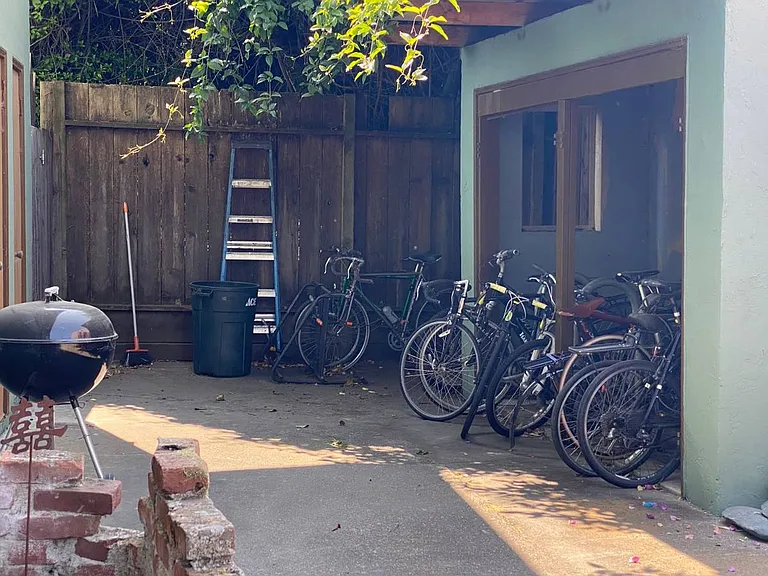 1621 Blake street Berkeley, CA 94703 — Photo 2