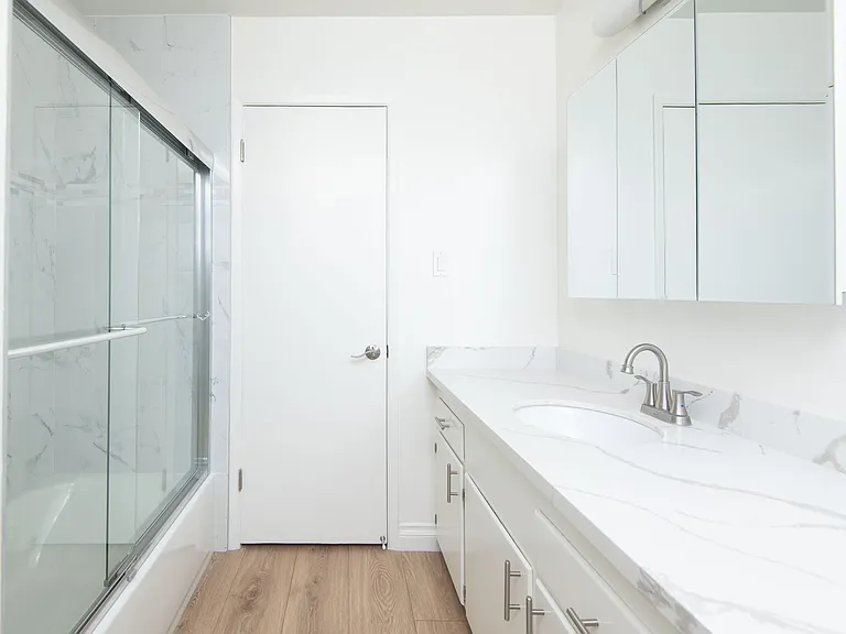 10554 National Blvd #7 — Photo 11