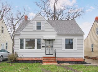 19504 Beverly Ave, Maple Heights, OH