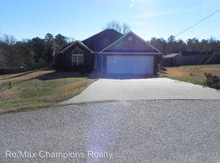 1 Katie Dr, Phenix City, AL 36869