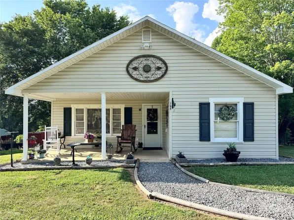 173 W A Harris Rd, Morganton, NC 28655