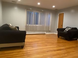 246 Avenue A FLOOR 2, Bayonne, NJ 07002