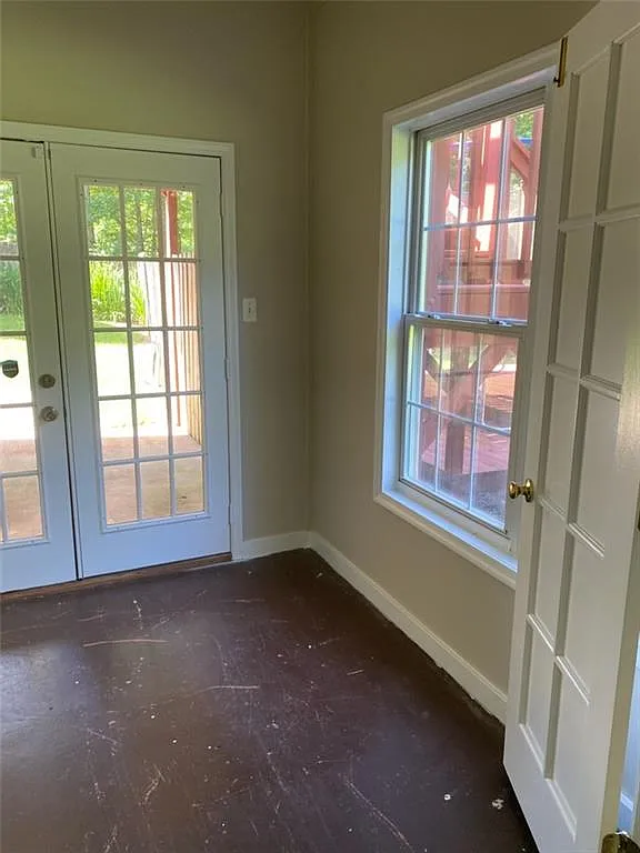 1 bed, 1.0 bath, $1,100 — Photo 2