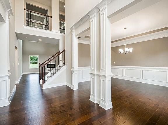 2nd image of 20 Tree Farm Way