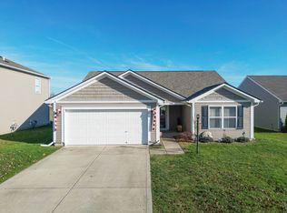 1463 Round Lake Rd, Greenwood, IN 46143