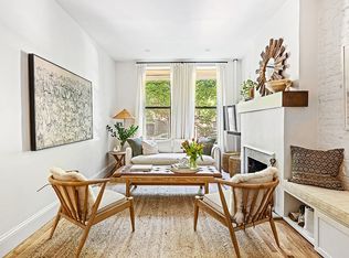 654 Carroll St APT 1L, Brooklyn, NY 11215