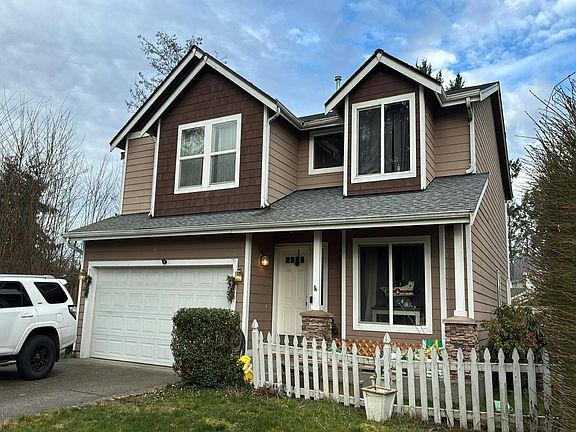 3rd image of 511 3rd Ave SE