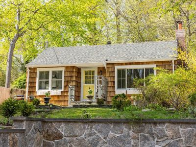 65 Hollow Road, Stony Brook, NY, 11790