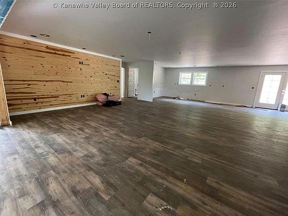 4th image of 2981 Wallback Rd
