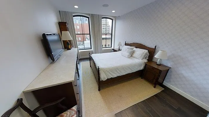 Sold by Luxe Group | media 3