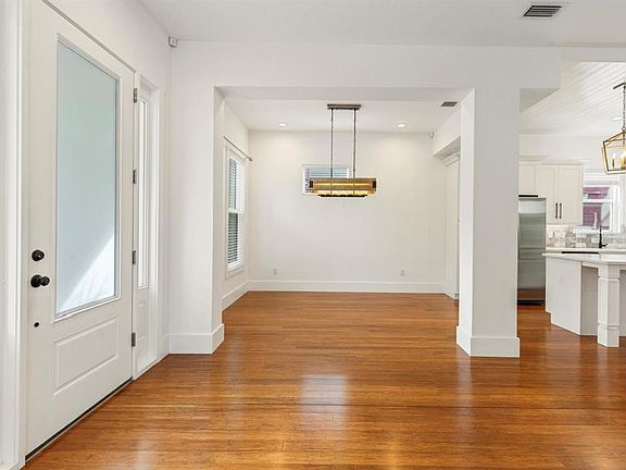 4th image of 214 E Floribraska Ave