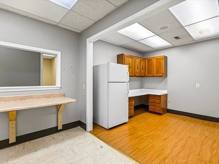 502 W Central Ave #1 — Photo 30