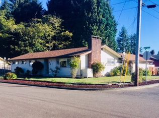 519 Regents Pl, Reedsport, OR 97467