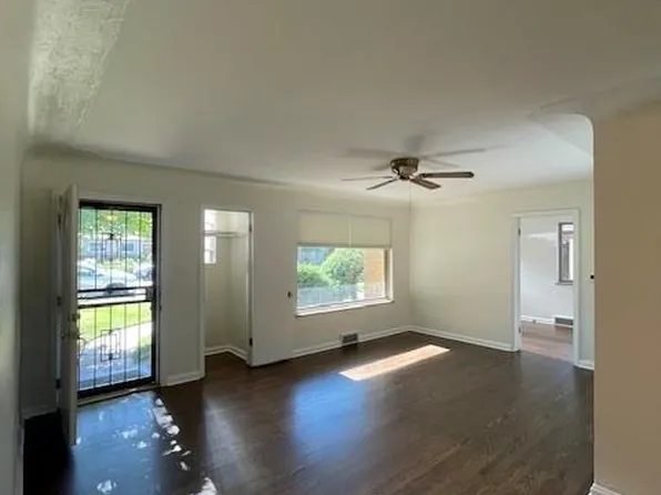 3060 N Dahlia Street, Denver, CO 80207
