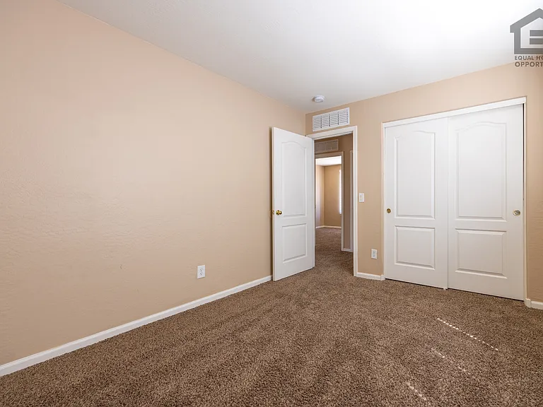 18892 N Toledo Ave — Photo 24