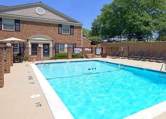 Make a Splash in the Salt Water Pool!!