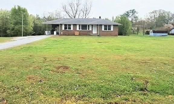 3rd image of 2130 Hampton Rd