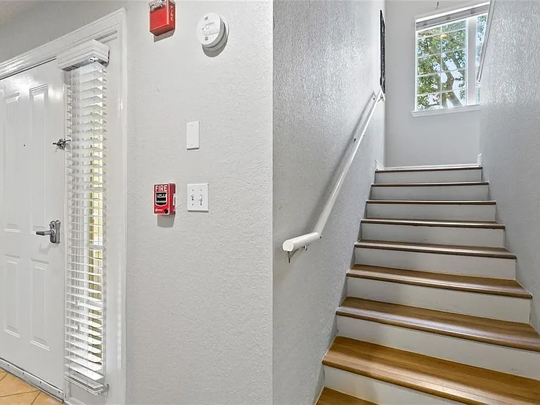 1342 Seven Eagles Ct — Photo 15