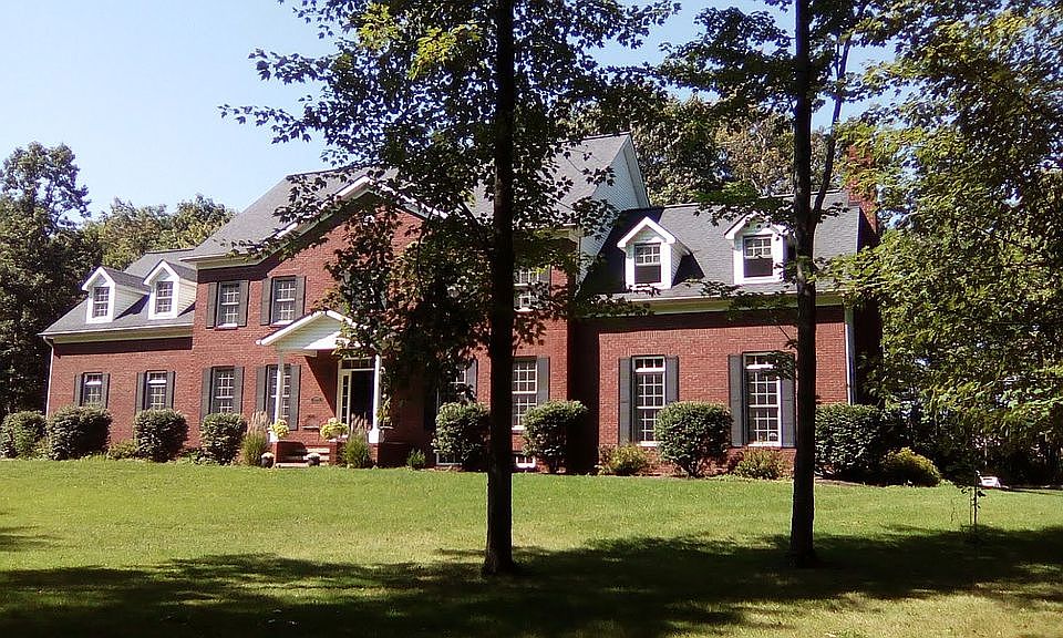 1st image of 11400 Saybrook Ln