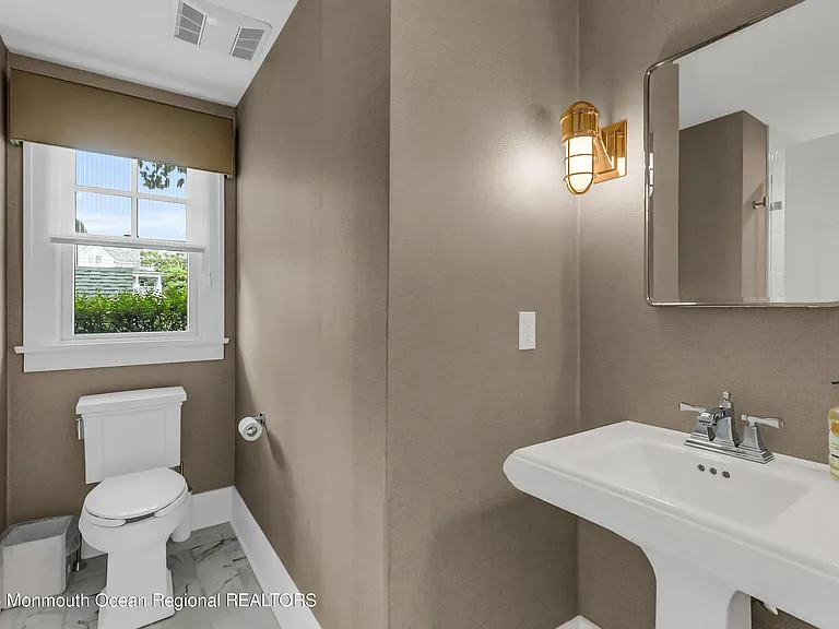 441 Main Ave — Photo 27