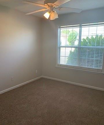 5th image of 3001 Tara Dr