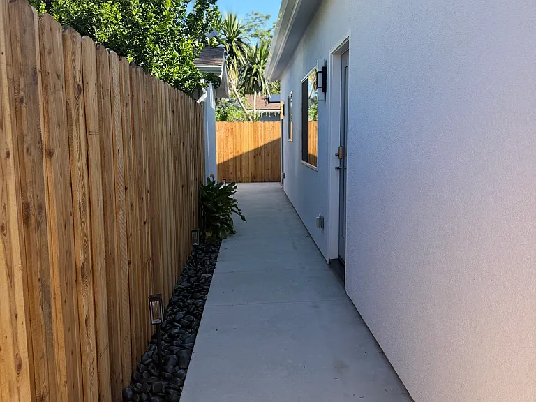 7030 Geyser Ave #7030 — Photo 20