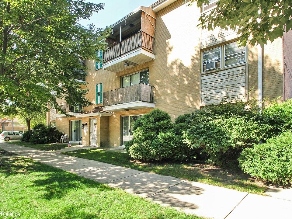 1st image of 5534 W Bryn Mawr Ave #1N