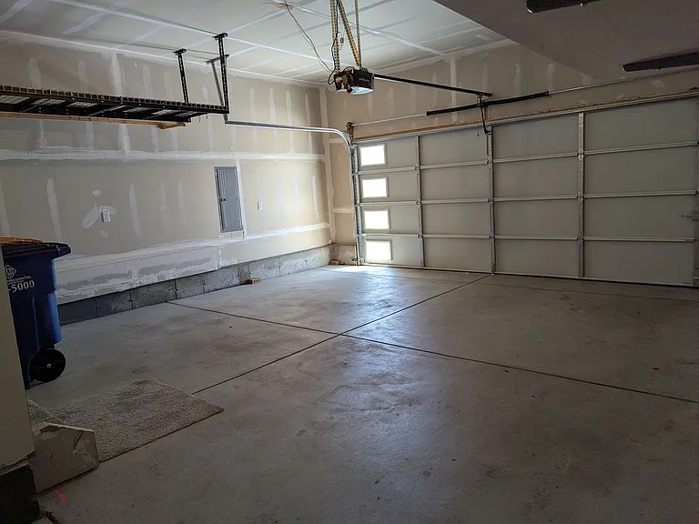 1854 Peak Prairie Ln — Photo 30