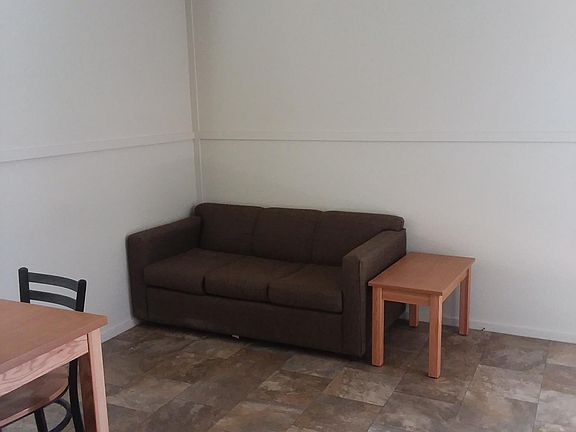 4th image of 111 Northline Dr #A