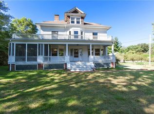 32 Cobble Hill Rd, Lincoln, RI 02865