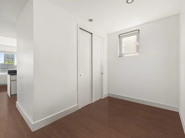 44-27 Purves Street image 6 of 10