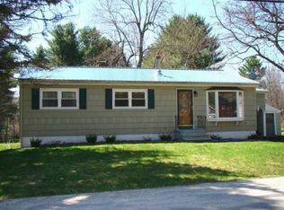 82 Alderwood Rd, Auburn, ME 04210