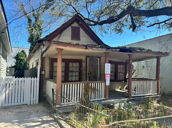 698 Meeting St, Charleston, SC 29403