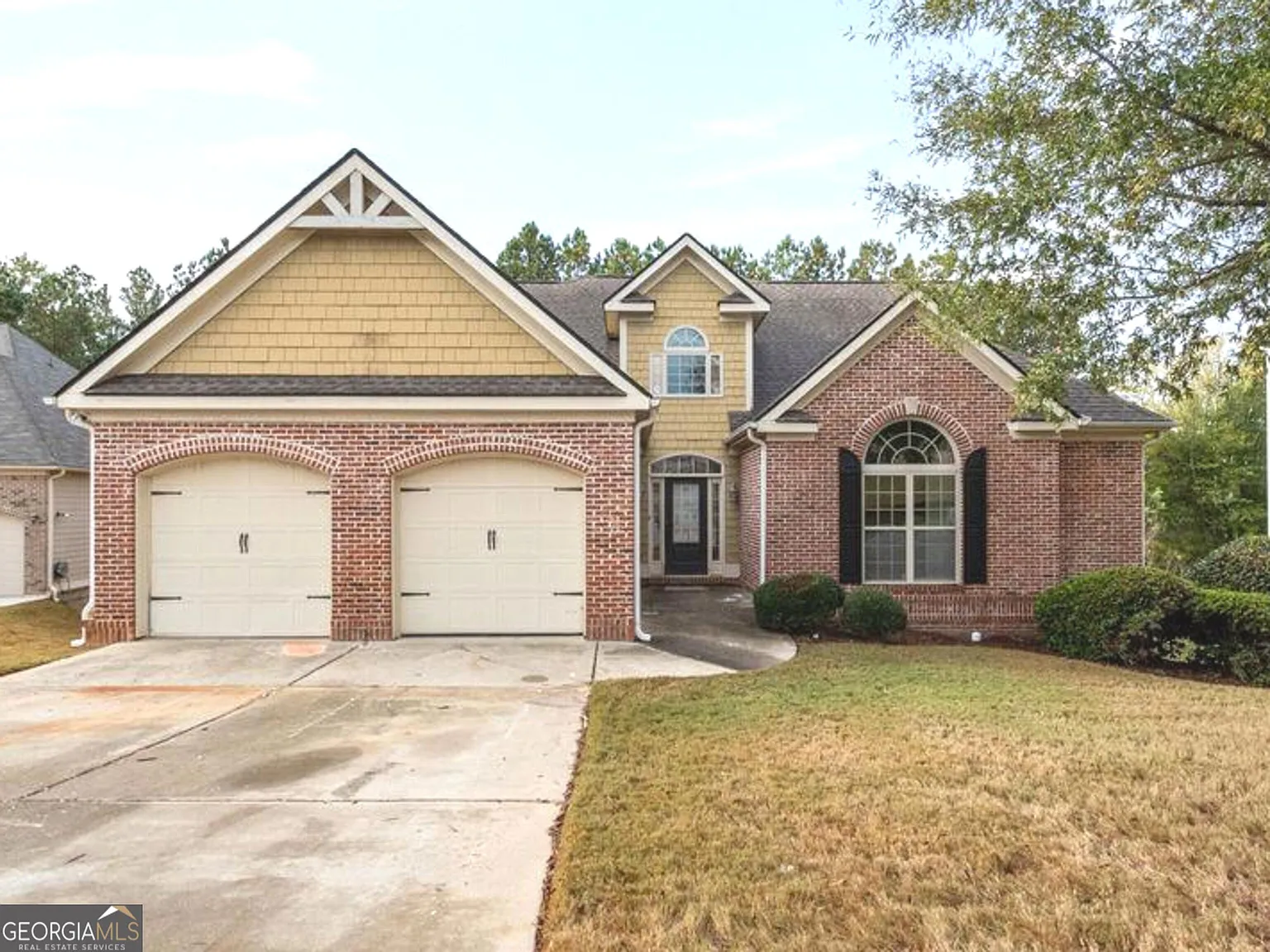 165 Elenor Dr photo 1