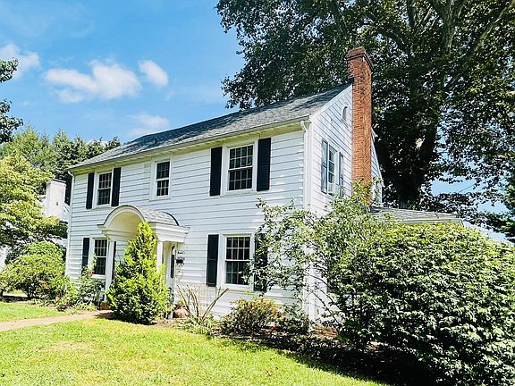 4th image of 310 Chesterfield Ave