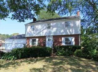 415 Russell Rd, Waterloo, IA 50701