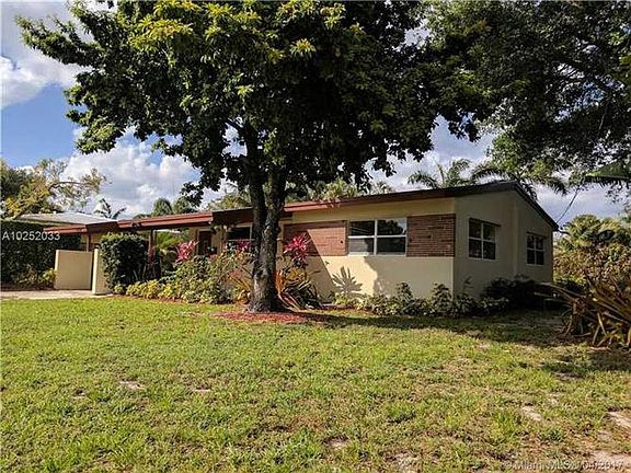 3rd image of 1600 SW 23rd Ave