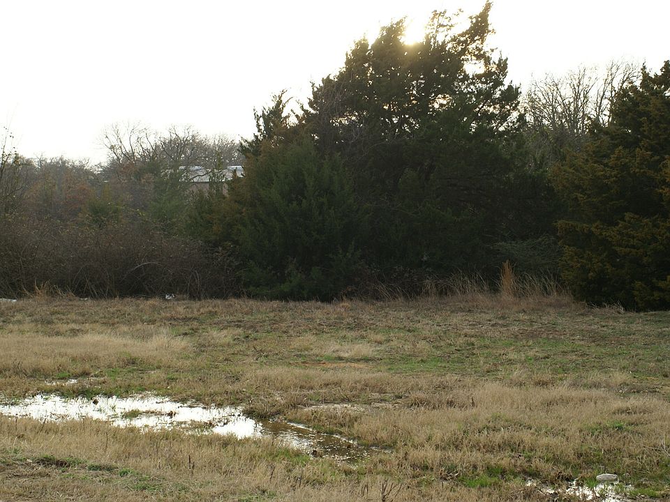 2nd image of 157 Hidden Valley Airpark