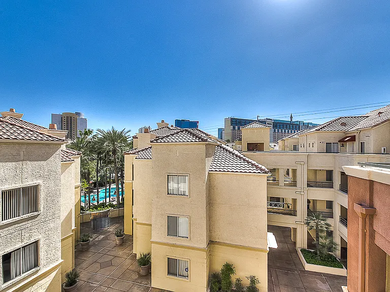 230 E Flamingo Rd #231 — Photo 25