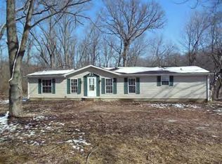 1917 N 2100 East Rd, Ridge Farm, IL 61870