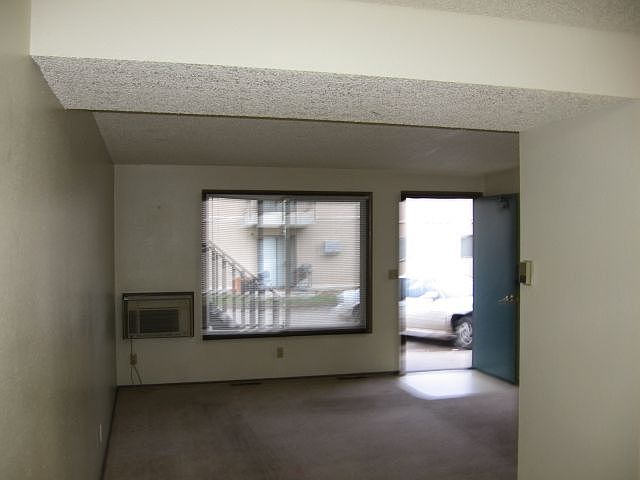 2nd image of 440 Josephine Dr APT 24