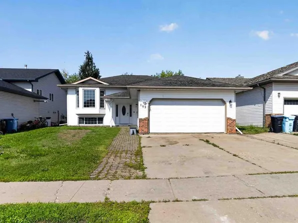 189 SE Ball Pl, Wood Buffalo, AB T9K 2A6